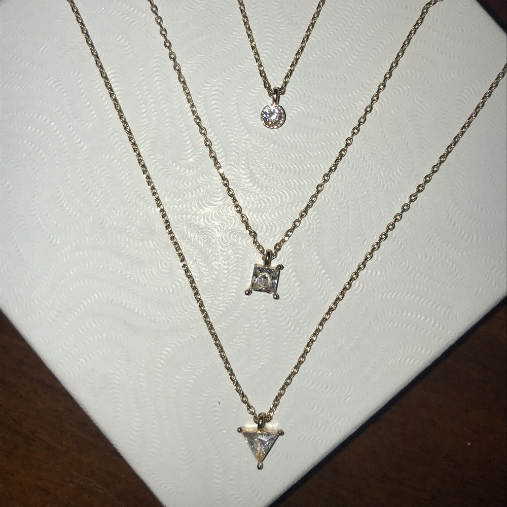 Magnolia jewellers three tiered necklace